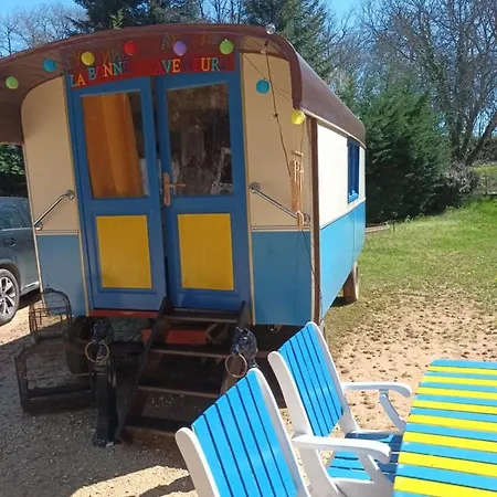 캠프장 Git'an Perigord La Bonne Aventure Groléjac